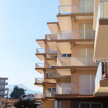 Apartment Beachfront Los Banos *